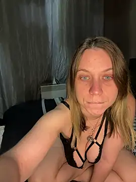 Snapshot of Aphrodite-22 chatting on 01-20-25, 08:07 Aphrodite-22 online show from 01-20-25, 08:07
