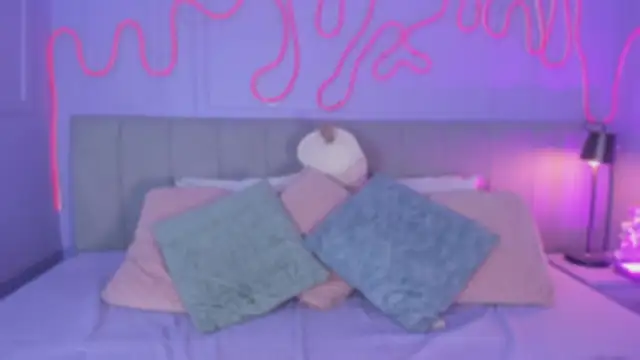 Mai higurashi online show from 12-16-25, 07:40