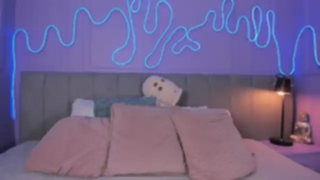 Mai higurashi online show from 10-23-25, 07:56