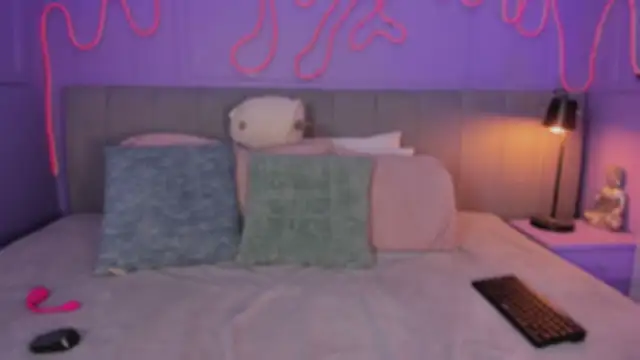 Mai higurashi online show from 11-03-25, 06:33