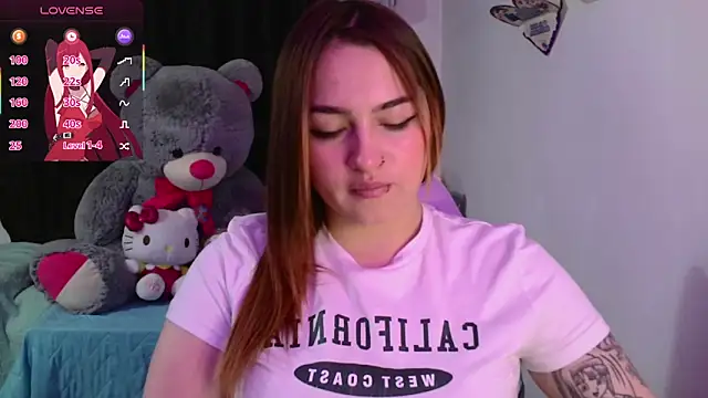 lucycherry   online show from 11-20-25, 08:37