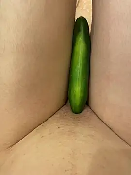 Meeedooo69 online show from 07-19-26, 02:58
