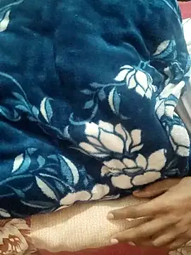 Snapshot of MAN_MOHINI_21 chatting on 02-24-26, 01:06 MAN MOHINI 21 online show from 02-24-26, 01:06