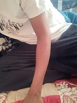 Snapshot of MAN_MOHINI_21 chatting on 02-21-26, 03:19 MAN MOHINI 21 online show from 02-21-26, 03:19