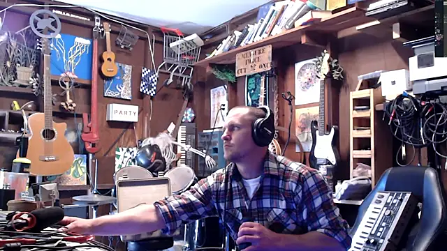 Snapshot of itsjameswebbscope chatting on 11-01-25, 06:46 itsjameswebbscope online show from 11-01-25, 06:46