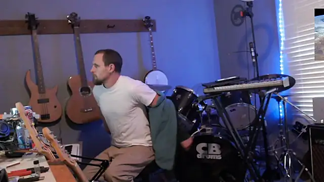 itsjameswebbscope online show from 03-05-26, 06:37