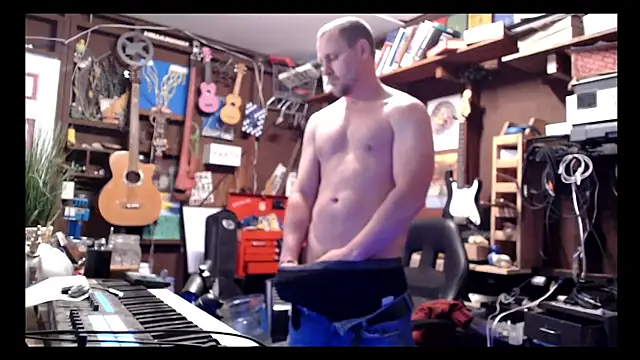 itsjameswebbscope online show from 03-18-25, 08:05