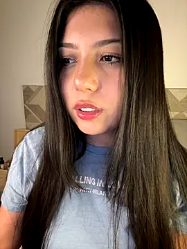 Maii chan online show from 12-04-25, 04:55