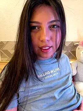 Maii chan online show from 11-04-25, 06:28