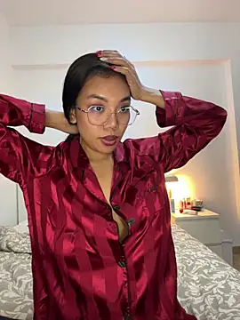 NaughtyMe online show from 01-04-25, 05:47