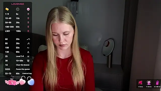 Snapshot of IsabelAllen chatting on 06-17-26, 01:10 IsabelAllen online show from 06-17-26, 01:10