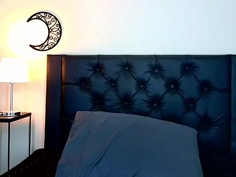 EvoletFMK online show from 10-24-25, 05:12