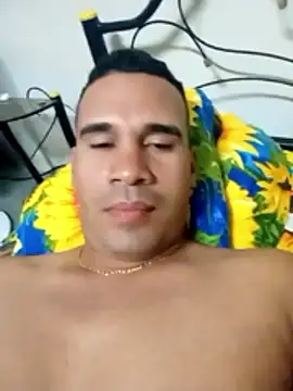 adriel perez online show from 05-16-26, 01:26