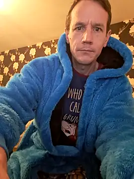 outdoorfun22 online show from 02-20-26, 06:48