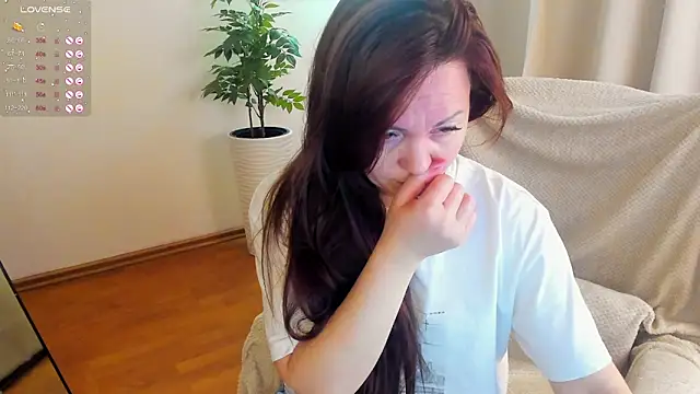 VanessaSmuth online show from 09-27-25, 02:18