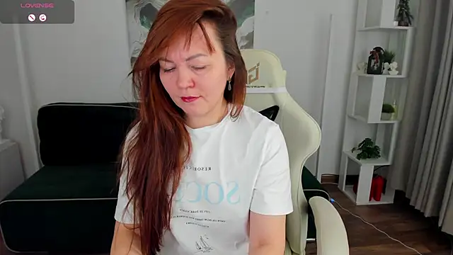 VanessaSmuth online show from 02-17-26, 02:09