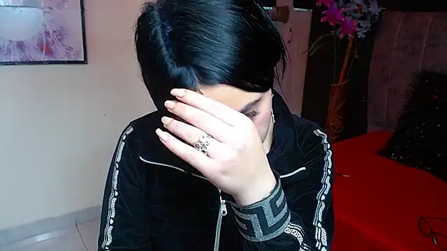 Violettasquirt online show from 11-13-25, 04:00