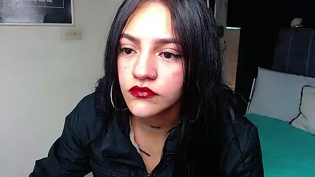 Violettasquirt online show from 02-25-26, 01:22