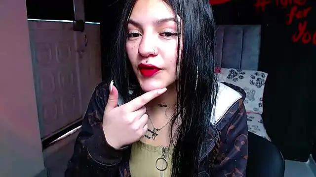 Violettasquirt online show from 04-08-26, 01:34