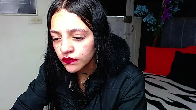 Violettasquirt online show from 02-17-26, 01:30