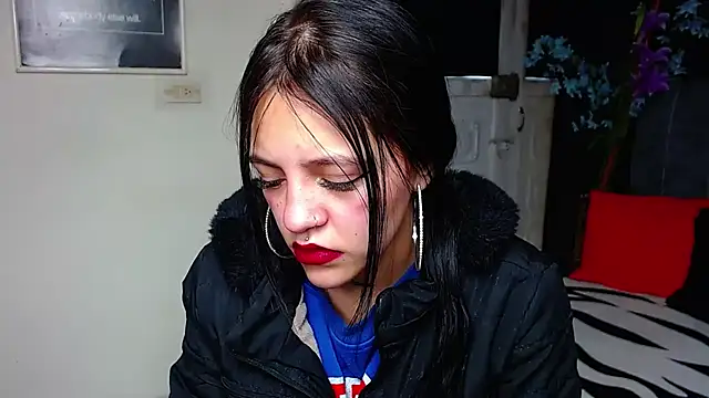 Violettasquirt online show from 02-19-26, 02:58