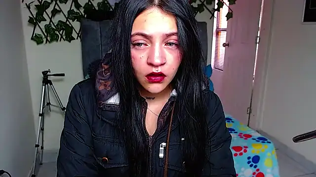 Violettasquirt online show from 07-25-26, 01:39