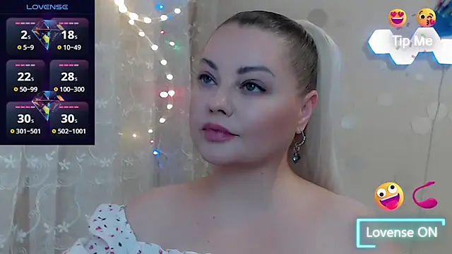 Snapshot of JewellKiss7 chatting on 06-09-26, 05:47 JewellKiss7 online show from 06-09-26, 05:47