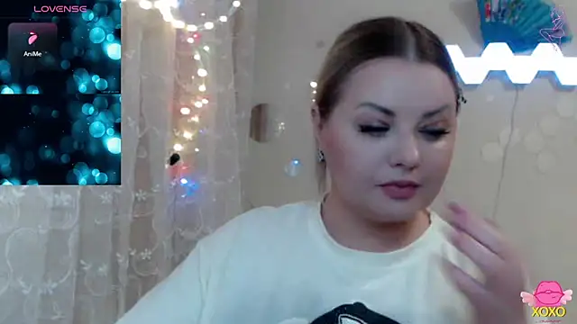 Snapshot of JewellKiss7 chatting on 04-30-26, 06:04 JewellKiss7 online show from 04-30-26, 06:04