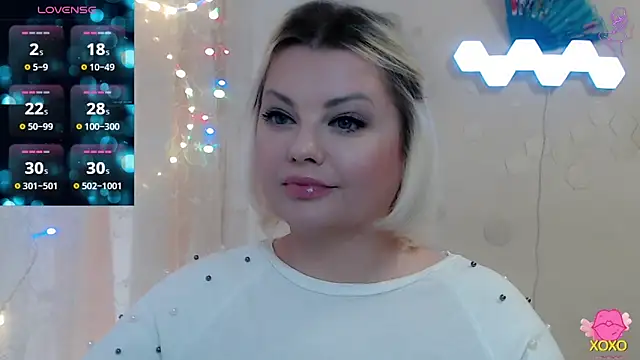 JewellKiss7 online show from 04-08-26, 12:50