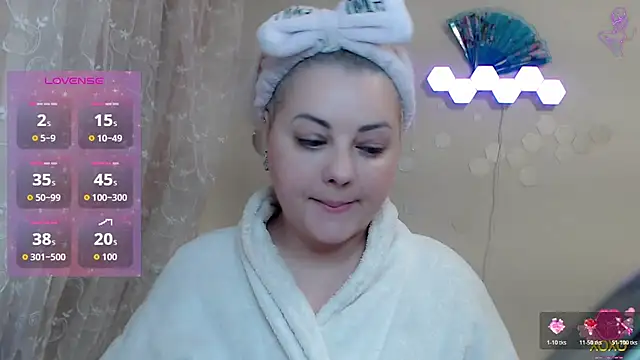 JewellKiss7 online show from 11-10-25, 03:11