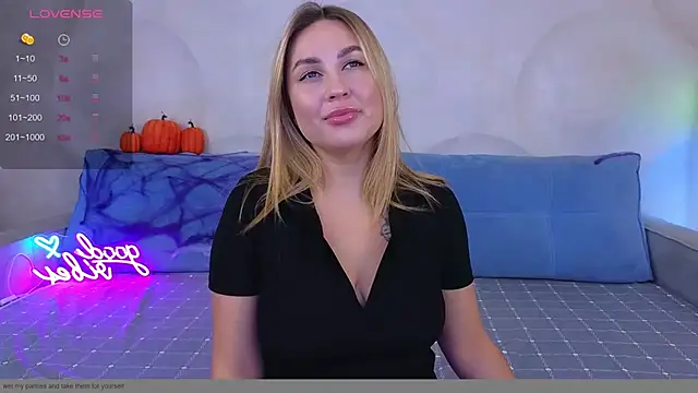 Snapshot of KisssAmmeli chatting on 10-21-25, 01:10 KisssAmmeli online show from 10-21-25, 01:10