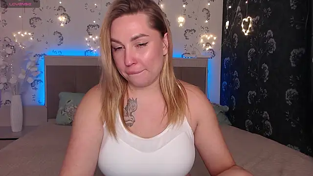 KisssAmmeli online show from 04-23-26, 05:25