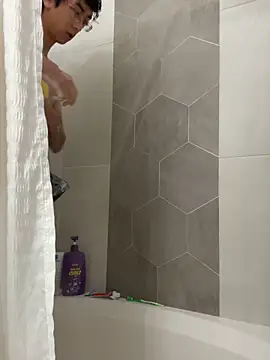 yfui221 online show from 03-23-26, 03:17