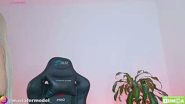 Mariafer05 online show from 01-12-26, 01:40