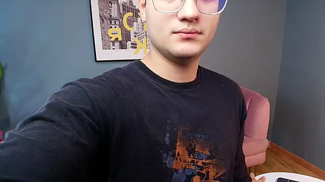 Snapshot of Mark_Evans1_ chatting on 03-03-25, 08:00 Mark Evans1  online show from 03-03-25, 08:00