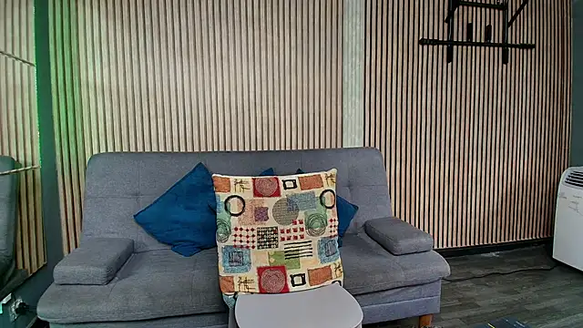 Snapshot of Mark_Evans1_ chatting on 11-10-25, 02:55 Mark Evans1 online show from 11-10-25, 02:55