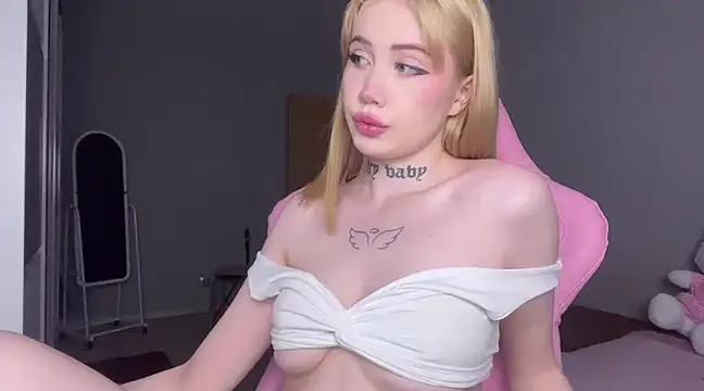 hanna cry baby online show from 03-03-25, 12:28