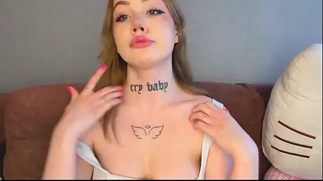 hanna cry baby online show from 02-01-26, 12:14