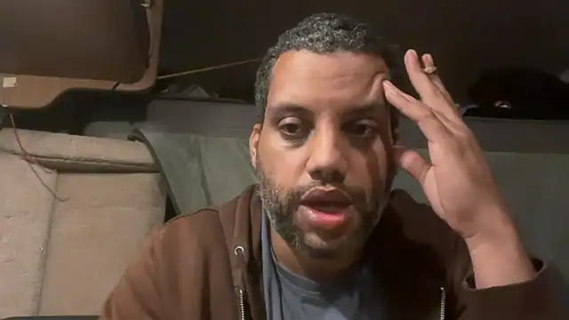AbsolutMouuah online show from 10-18-25, 10:01