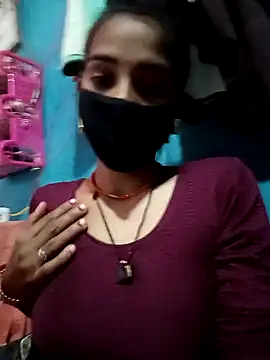 Snapshot of Poojashrma33 chatting on 02-16-25, 07:26 Poojashrma33 online show from 02-16-25, 07:26
