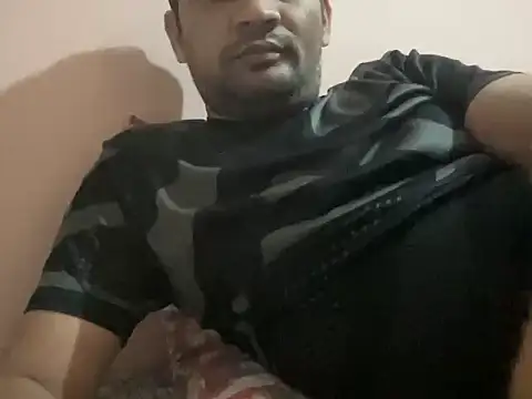 NiceBoy9099 online show from 02-18-26, 05:42