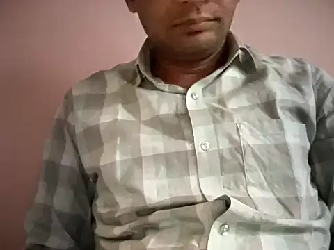 Snapshot of NiceBoy9099 chatting on 06-03-26, 03:51 NiceBoy9099 online show from 06-03-26, 03:51