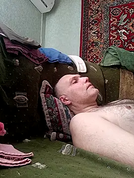 Pineapple04 online show from 03-15-26, 06:53