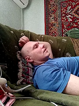 Pineapple04 online show from 04-09-26, 05:31