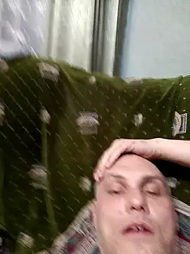 Pineapple04 online show from 11-12-25, 07:29