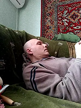 Pineapple04 online show from 04-11-26, 06:54