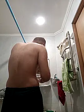 Pineapple04 online show from 12-14-25, 06:30