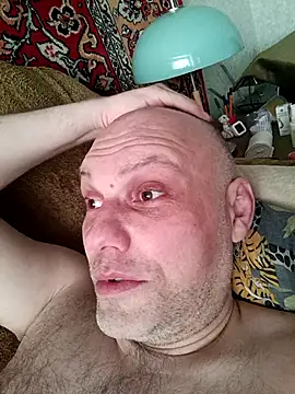 Pineapple04 online show from 04-12-26, 04:27