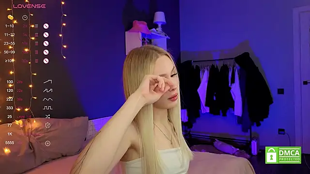 aneta alisha online show from 10-19-25, 12:52