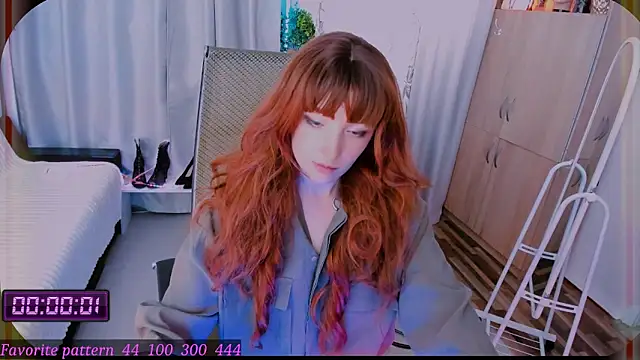 Toxic Ellies online show from 03-31-26, 01:02